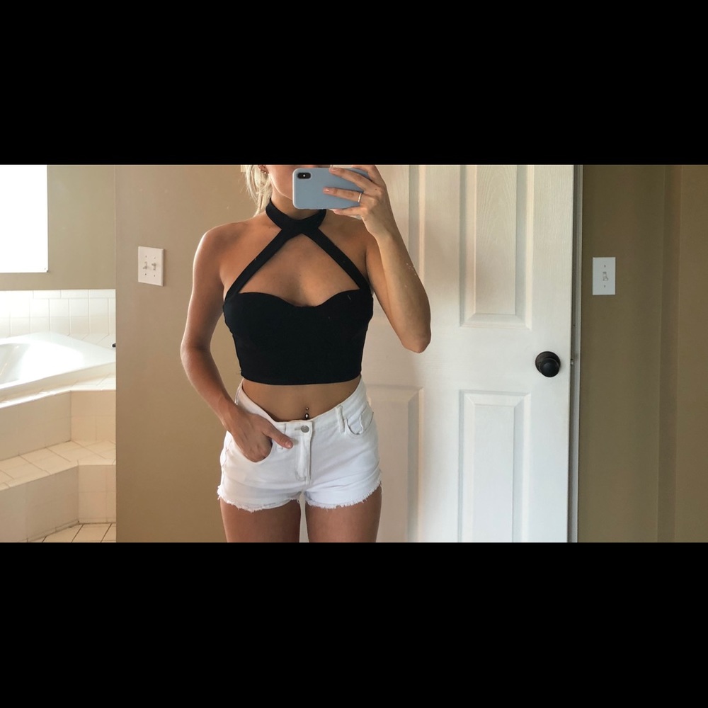 Black neck crop top